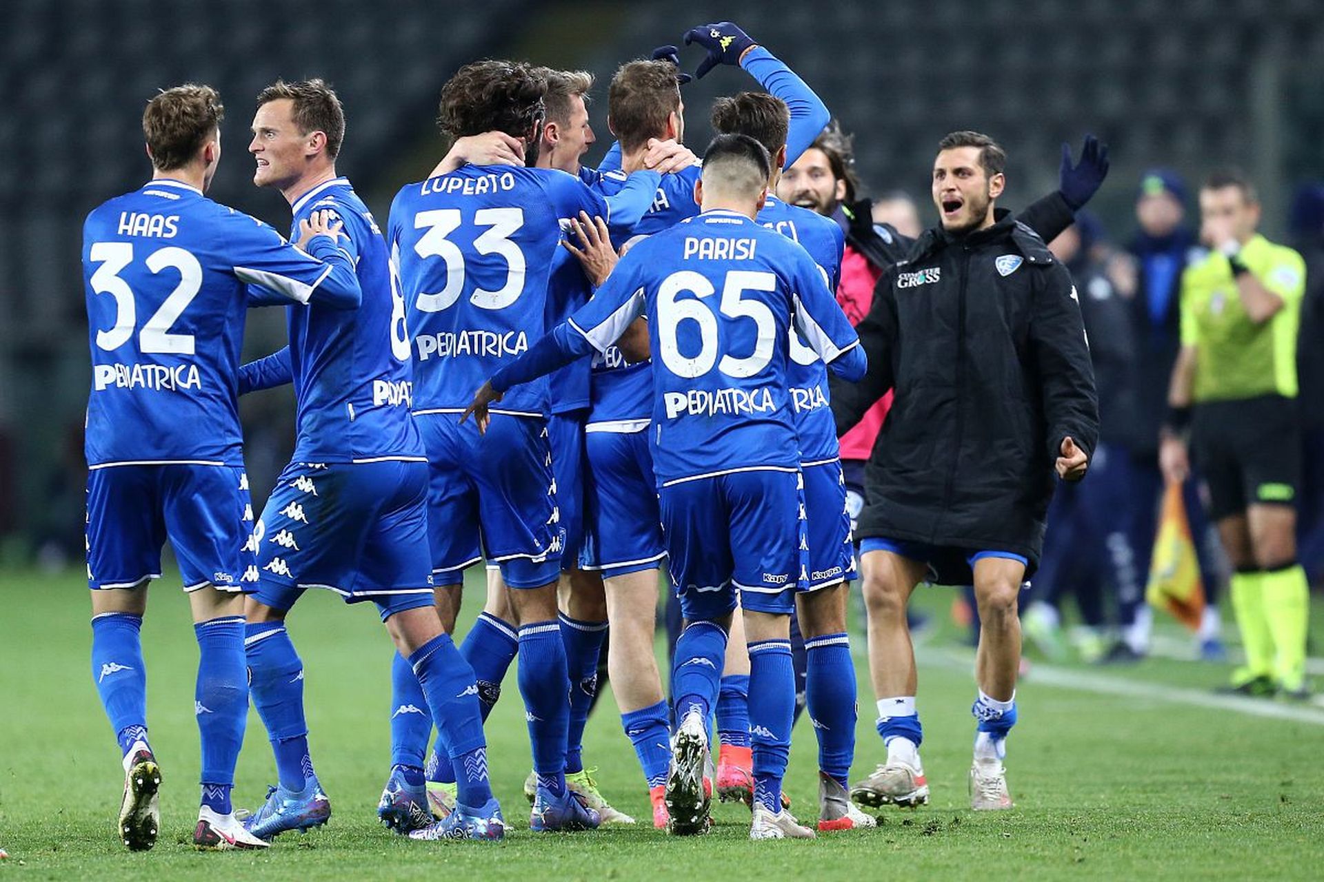 和足球产业 和足球产业